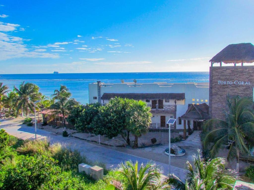 Porto Coral Hotel & Suites Четумаль Экстерьер фото