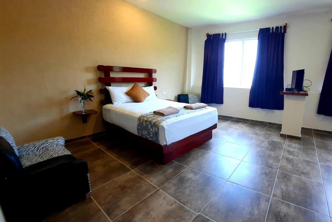 Porto Coral Hotel & Suites Четумаль Экстерьер фото